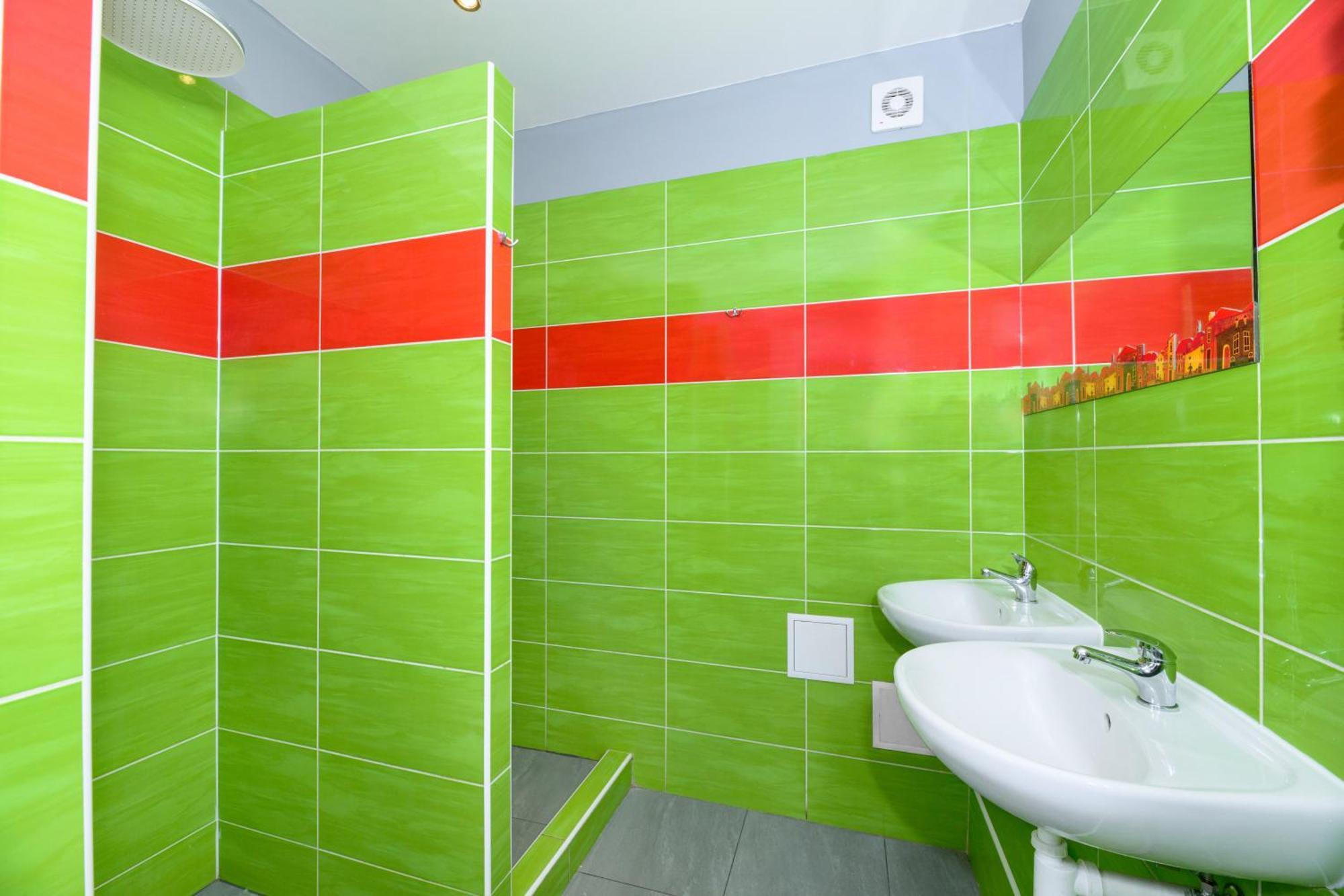 Benedikt City Center Albergue *
