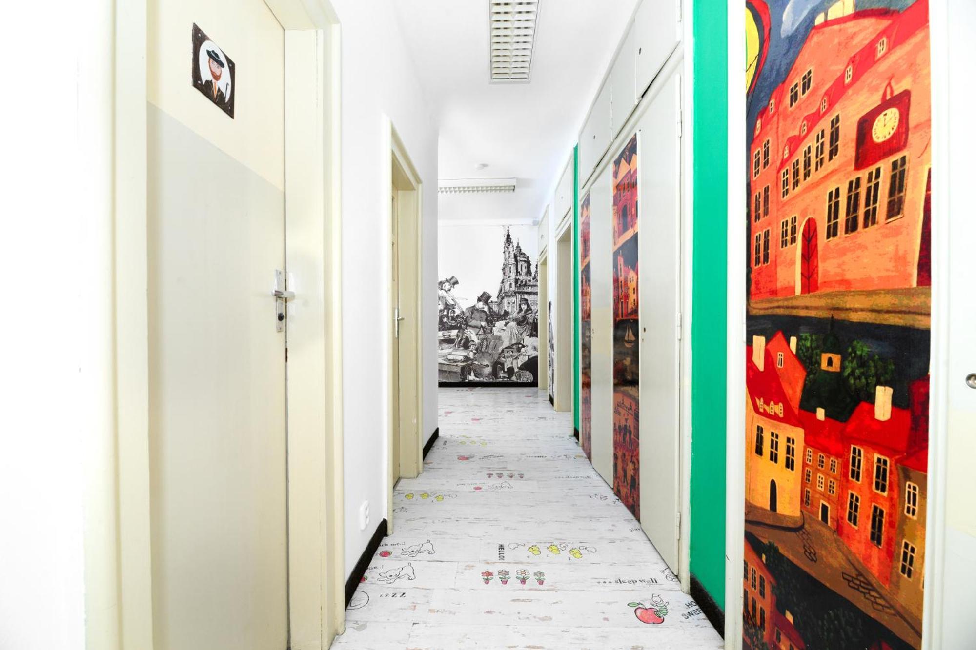 Albergue Benedikt City Center *